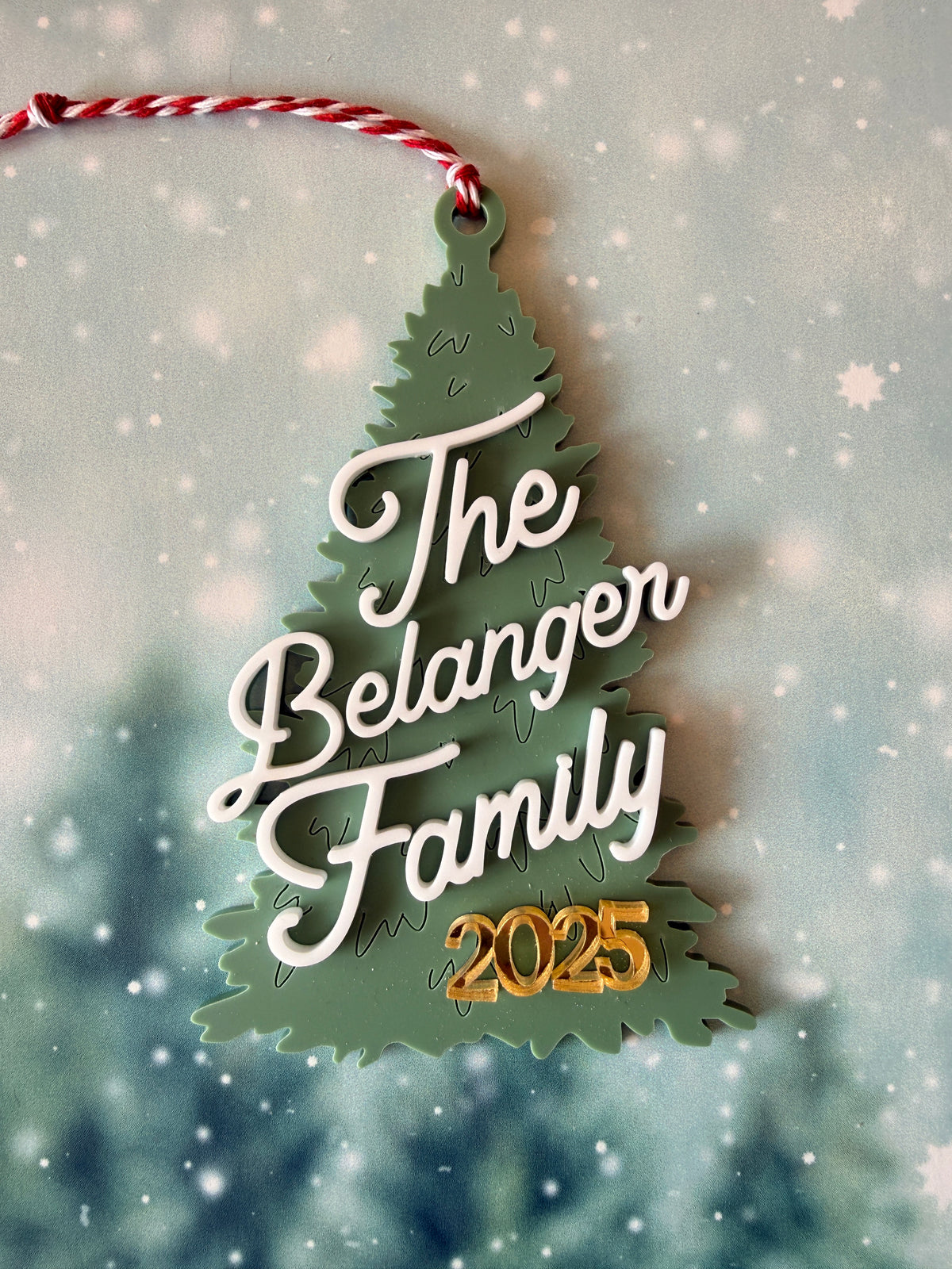 Personalized Elegant Family Tree Ornament
