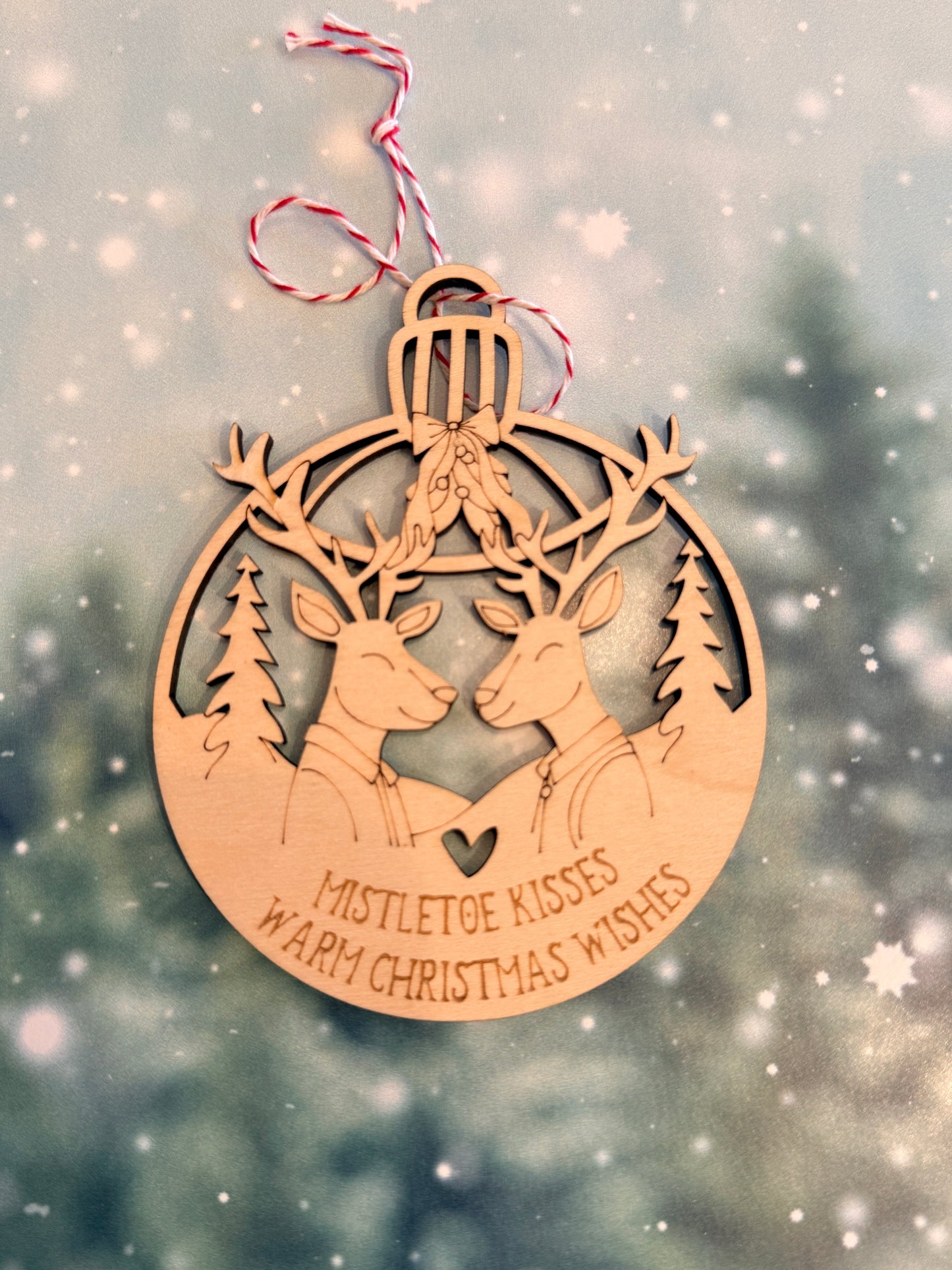 Mistletoe Kisses Deer Couple Ornaments